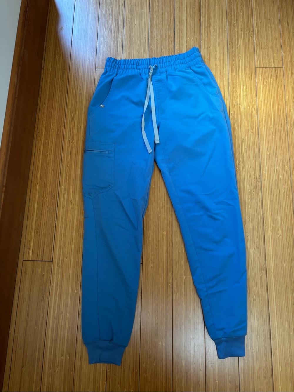 Fig’s Women’s Drawstring Scrub Jogger Pants in Bright Blue